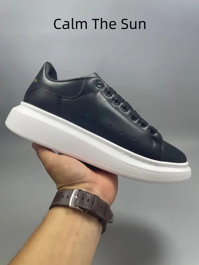 Black Smooth Leather Round Toe Platform Skate Shoes Contrast White Double Layer Thick Elevated Sole Wide Flat White Laces Casual Street Sneakers For Men Women Daily Matching Outfits
