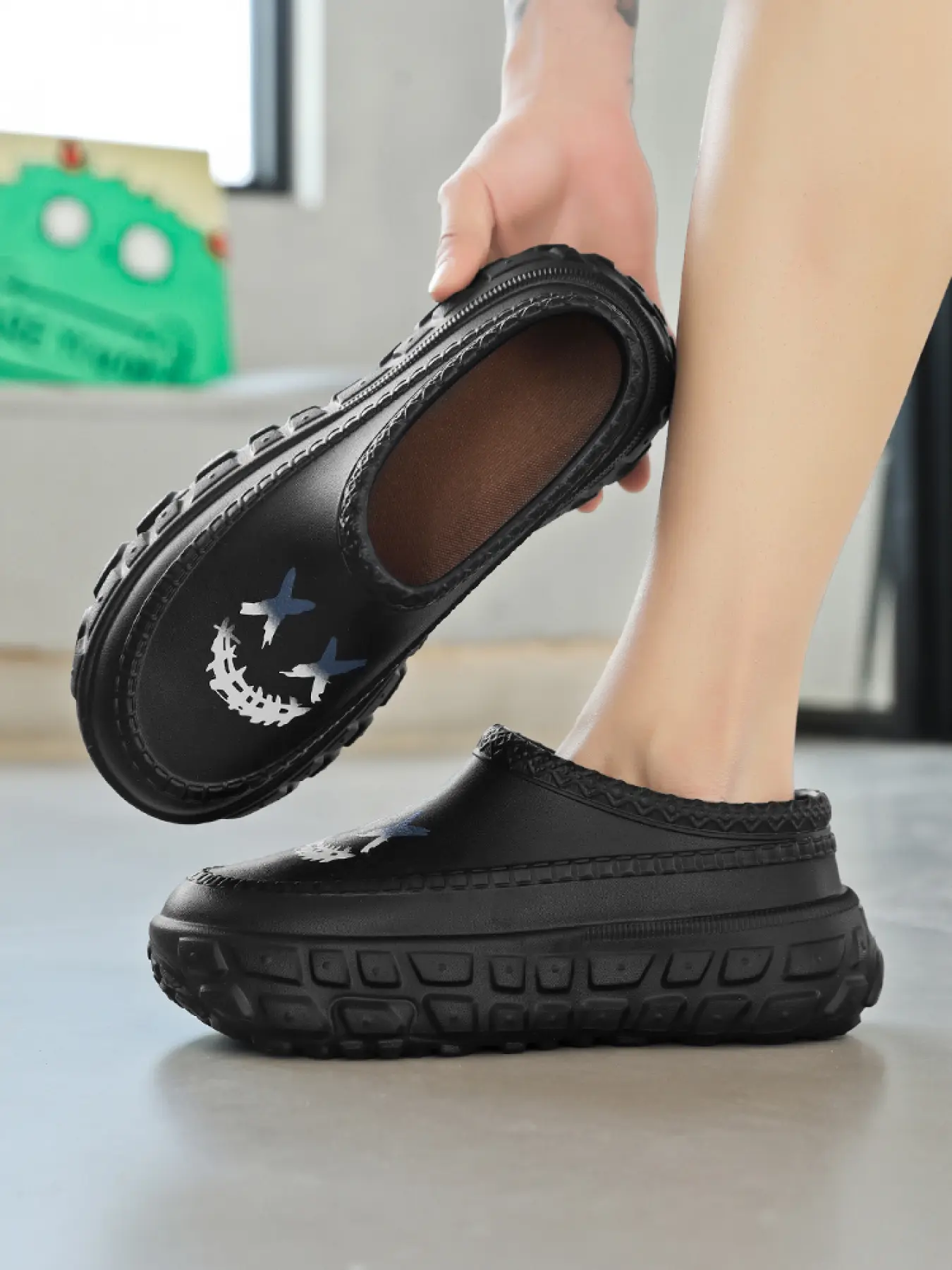 Unisex Black Ghost Face Clogs: Thick-Soled Anti-Slip, Summer Outdoor Slippers