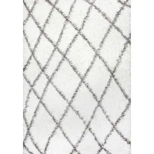 Alvera Easy Shag Area Rug
