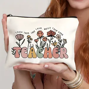 Women's Retro Video Theme Mini Makeup Bag - 1pc Zippered, Lightweight, Multi-functional Exquisite Storage Bag, Carry Easily, Travel-ready, Ideal for Birthday, Graduation Gifts (Beauty & Personal Care Makeup Tool Accessory)