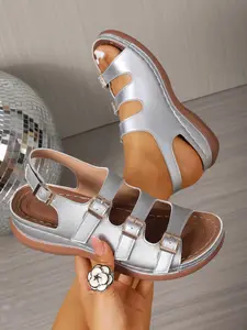 2026 New Retro Roman Sandals, Three-Row Buckle Design, Easy to Match All, Comfortable and Stylish Footwear for Lazy People