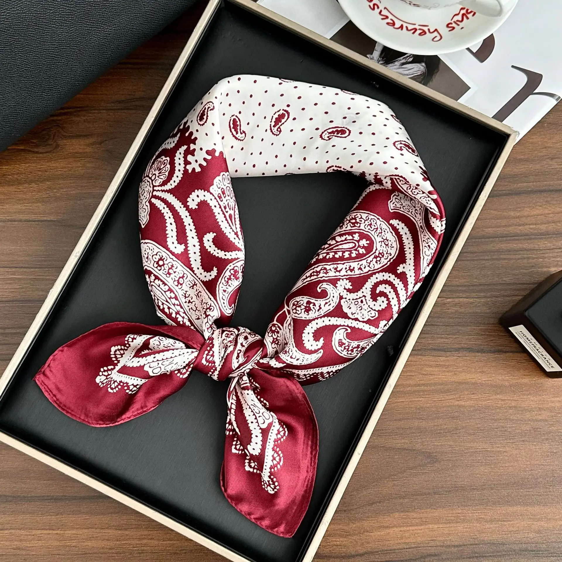 Big cashew polka dot rose red