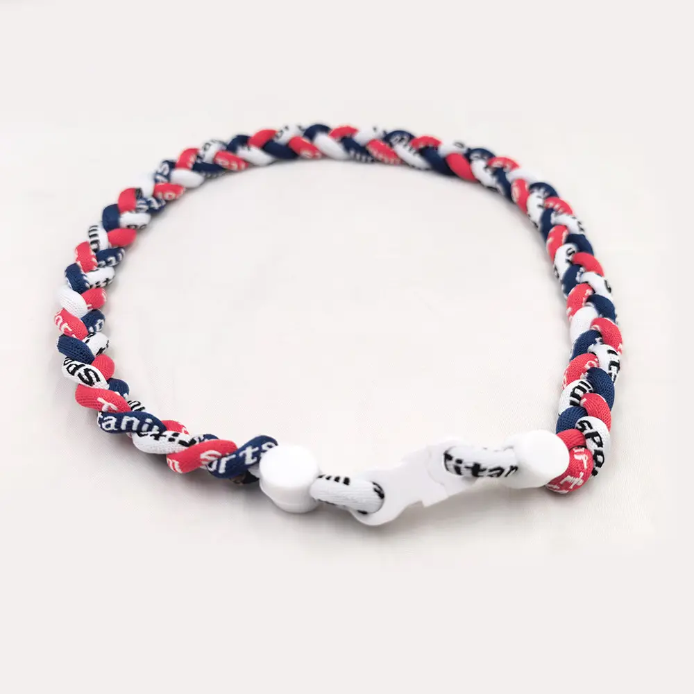 Deep blue, red and white + wordless whit