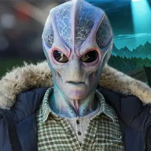 1pcs Halloween Costume & Accessories Street Style Cracked Tooth Demon "Stalker" Prank Scary Latex Mask Party Horror Escape Room Prop One Size Fits Adults