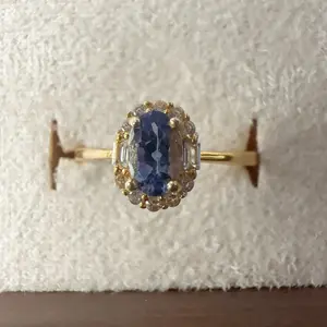 <PingEast jewelry > TAZ103--yellow setting natural 4*5mm tanzanite ring