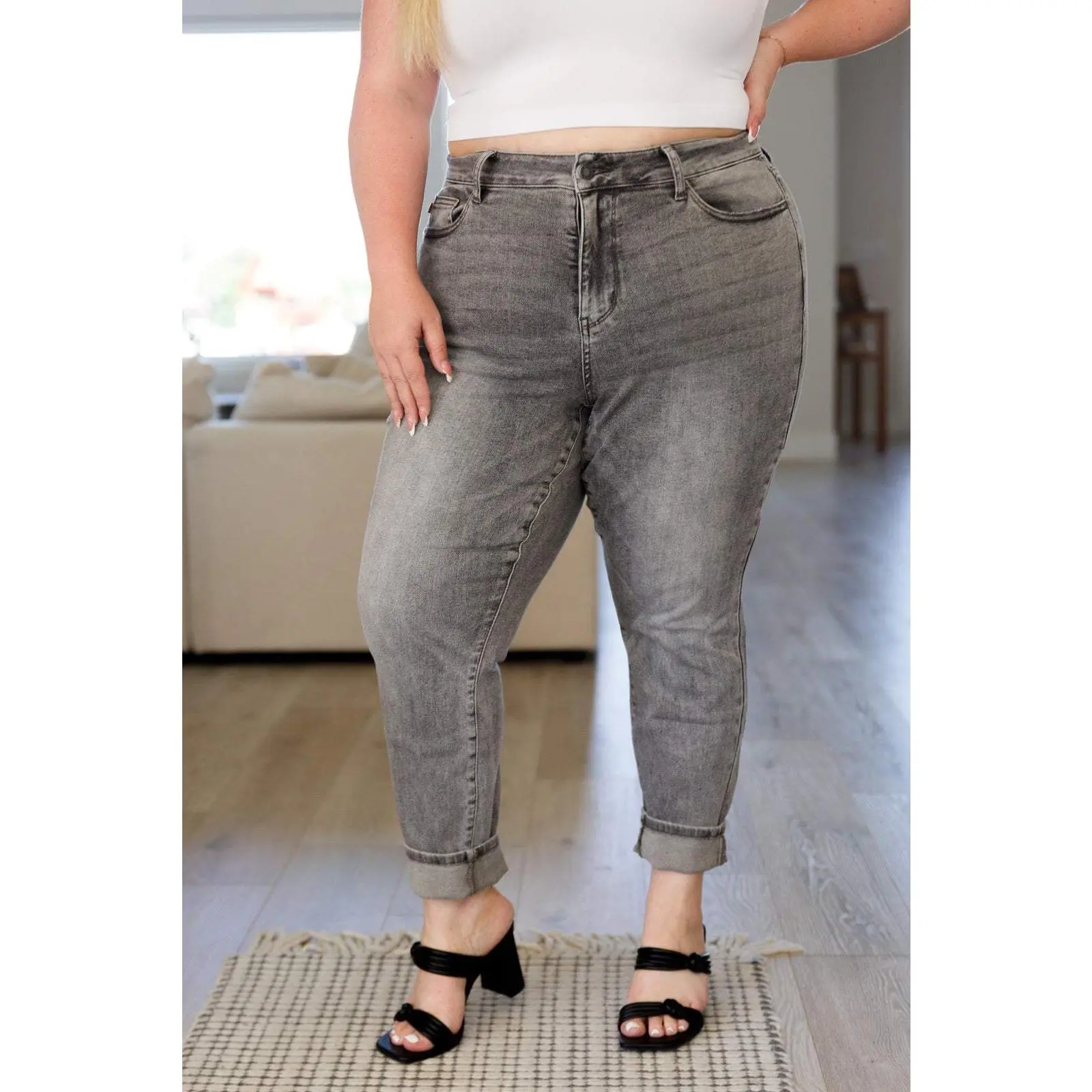 Charlotte High Rise Stone Wash Slim Jeans in Gray