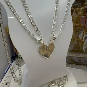 925 sterling silver 18”24”high quality 2chains and one heart brokens solid silver Italian and pendant,Mexican )) cadena con dije de plata Italiana una es corta 18 la otra es 24”es solido plata Italiana mexicana dije
