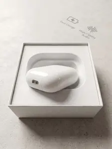 Bluetooth Earbuds USB-C Charging Case, Long BatteryLife,Automatic Intelligent Matching Compatible withAllSystems, Suitable for Listening to Music andWatchingMovies