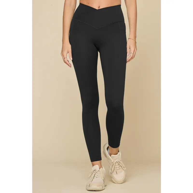 Crisscross Hourglass® Legging with Pockets - Black