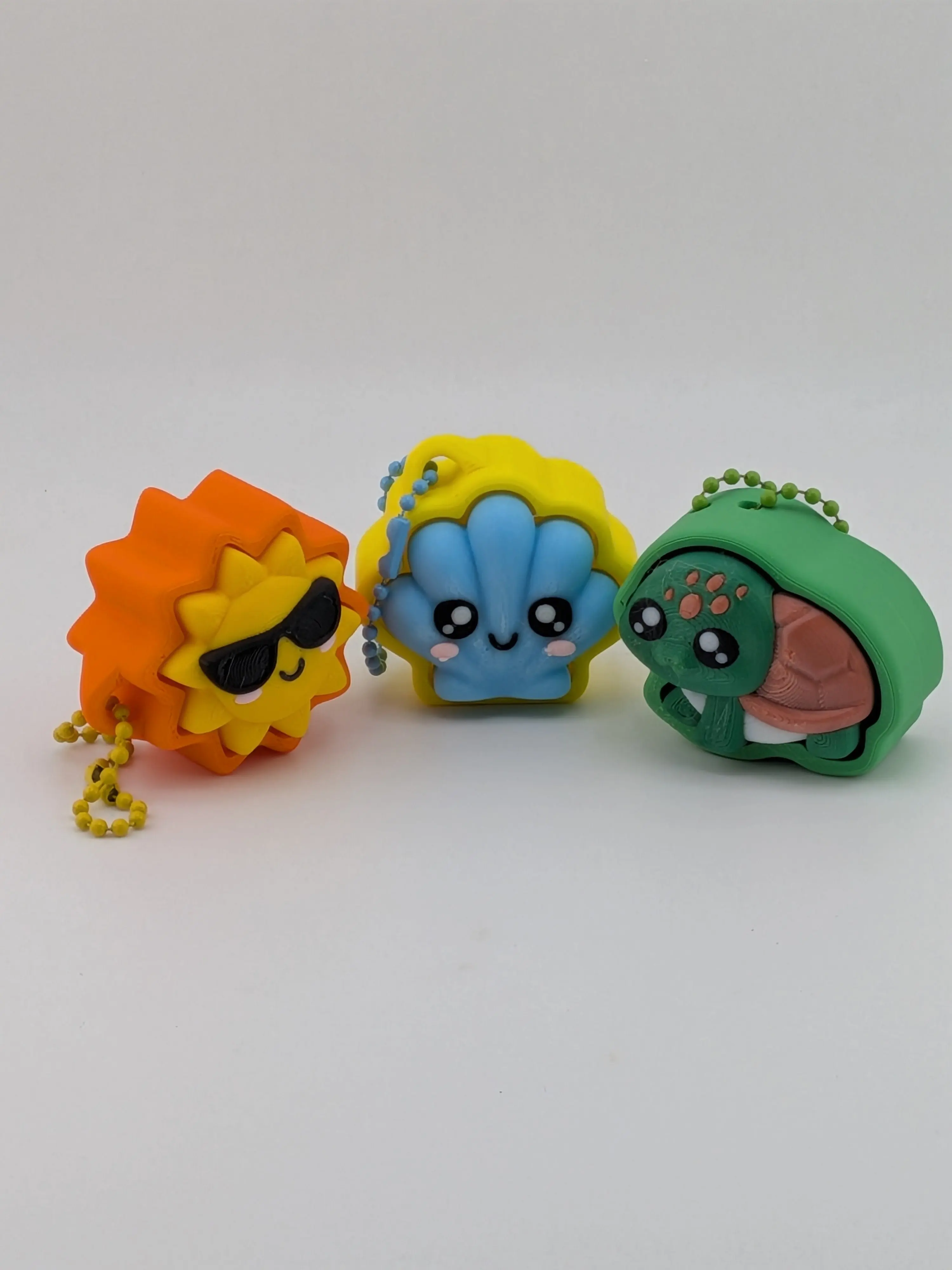 Beach Theme Fidget Keychain, Cute Ocean Sun Turtle Shell Clicker Fashion Accessory for Stress Relief