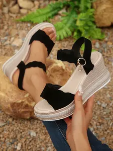 New summer thick-soled wedge sandals with a fashionable single strap, decorated with flowers, soft and comfortable for height increase, suitable for daily, work,quet, party wear, Embellished Platform Sandals