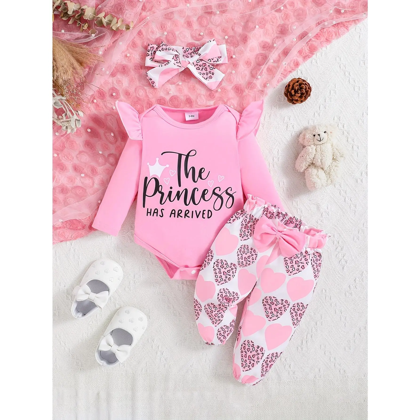 3pcs Baby Girl Outfit Set, "The Princess Has Arrived"  Long Sleeve Romper with Ruffle Detail, Heart Pattern  Pants, and Headband, Polyester Knit Fabric, Crew Neck, Regular Fit,  Spring/Fall - Perfect  Valentine'S Day Gift, girl set Clothes Infant