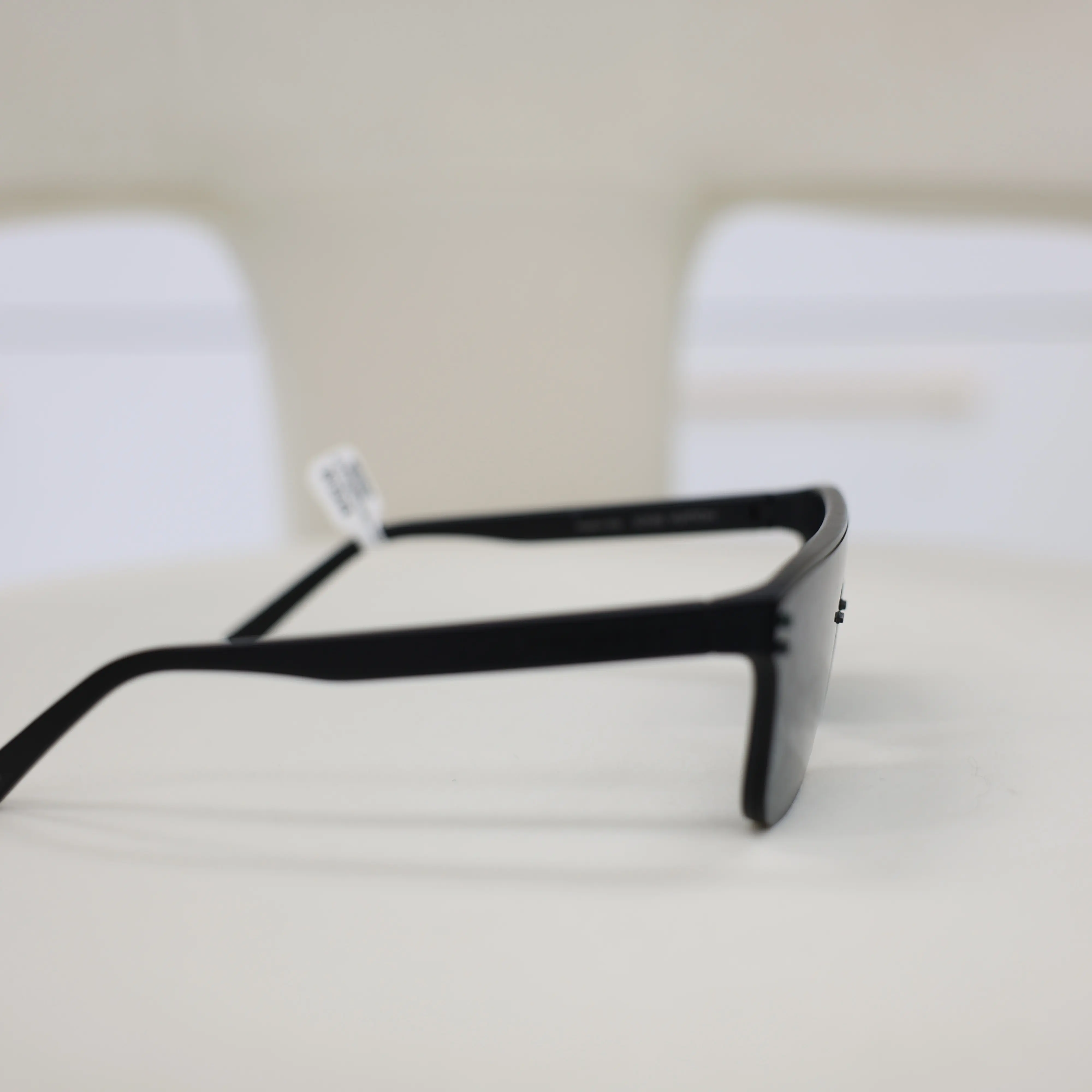 Pre-owned LV sunglasses 26