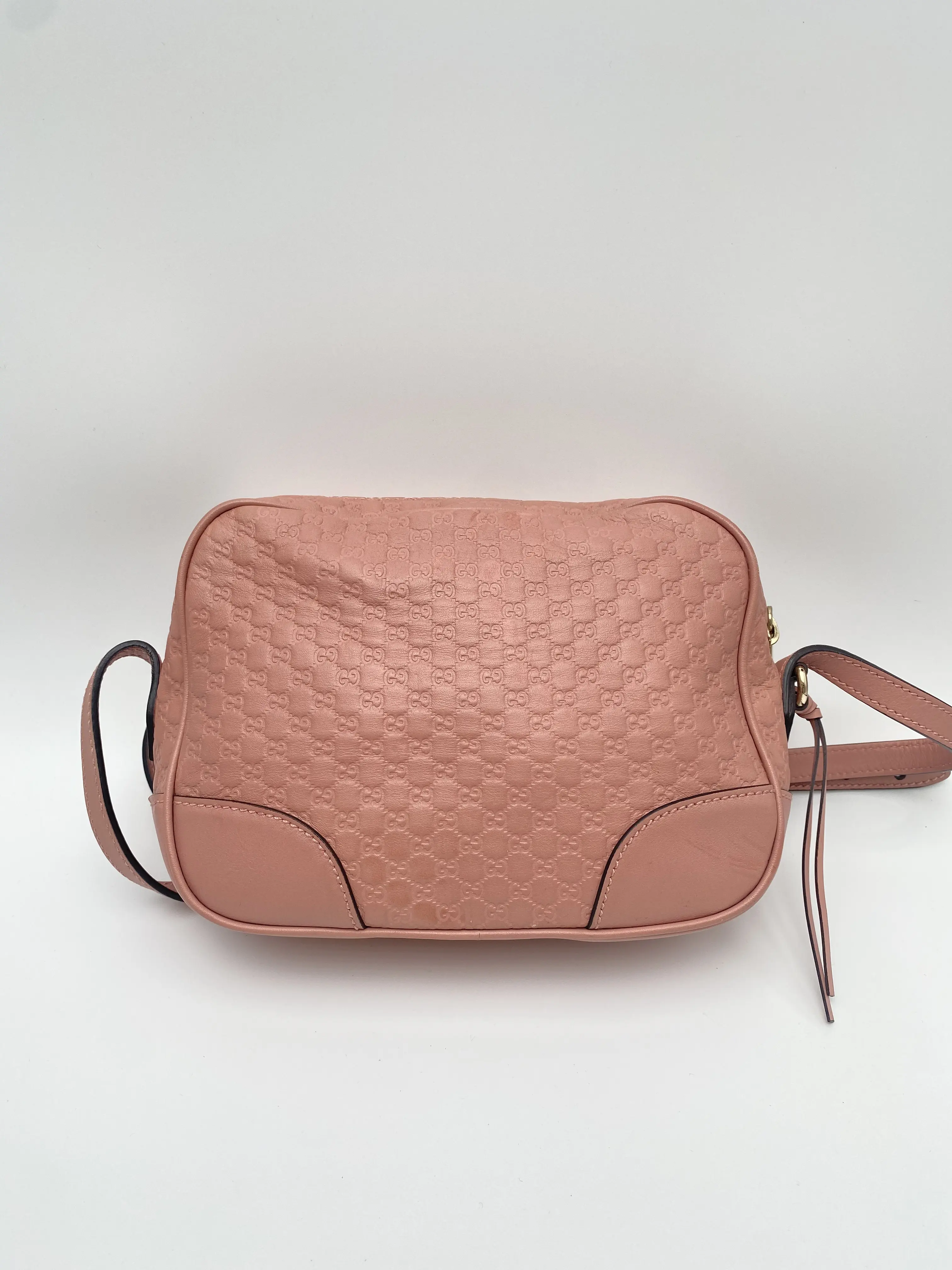 Pre-owned GUCCI Bree Dusty Pink Micro GG Embossed Cowhide Leather 24cm Purses Crossbody Bag with Gold Hardware (Pre Loved Luggage & Bags Collection)