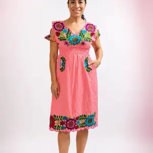 Vestido Raquel - Mexican dress Handmade in chiapas Mexico Embroidered Dresses - vestido mexicano hecho a mano artesanal - elegante tradicional  Casual Traditional Elegance - vestido artesanal hecho en México