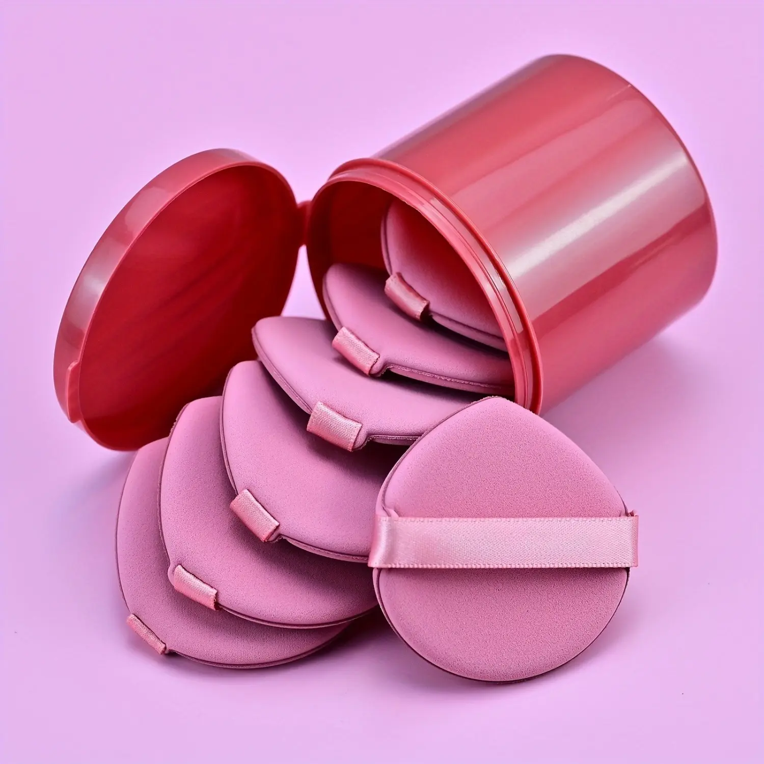HomeDailyEss 7 pieces of air cushion makeup sponges, Beauty Sponges, including a storage box, available in round or teardrop shapes. This is a dual-purpose makeup set for both dry and wet use, suitable for foundation, BB cream, etc.