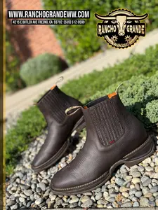 Oil & Slip Resistant Square Toe Boots  Botines con Diseño y Durabilidad Chelsea Boots/ Ankle / Brown /Cafe