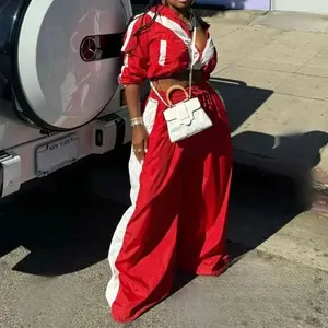 Two piece set of women's colorful patch women's sports suit matching two-piece set zipper long sleeved jacket with exposed navel top+wide leg pants fashionable streetwear