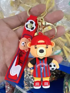 Football Bear Keychain, Student Backpack Gift, Creative Sports Key Ring, 4 Color Options, Fun Accessory for Kids & Teens, Keychain Charm
