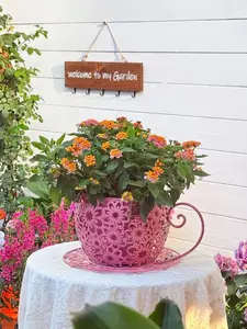 Rustic Iron Art Coffee Cup Flower Pot with Floral Openwork Design - Lightweight Metal Indoor/Outdoor Decorative Plant Pot, Suitable for Succulents, Herbs, Balcony and Garden Decor