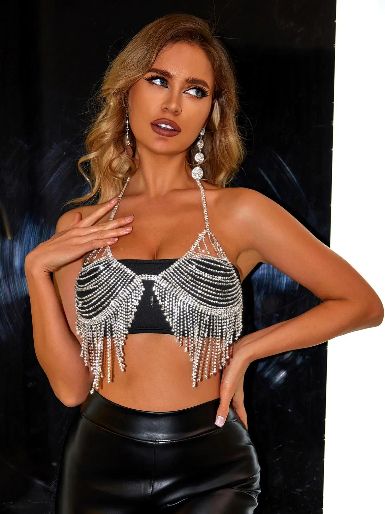 Women's Rhinestone Decor Fringe Trim Halter Crop Top Ava Top, Elegant Ring Linked Tie Back Sheer Backless Top for Party Club Dating Wear, Dance Garment, Ladies Clothes for All Seasons, Dance Clothing