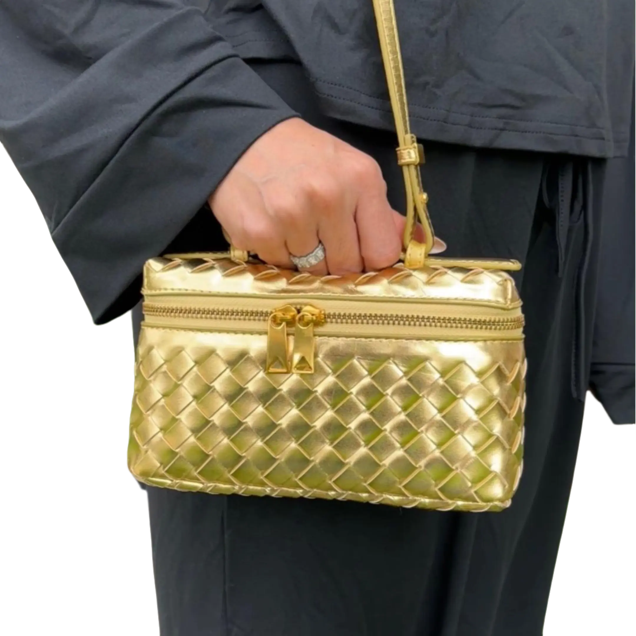 [NEW ARRIVAL] Ampere Signature Vanity 25C Intrecciato Woven Crescent Box Bag, Women's Adjustable Shoulder Bag, Aesthetic Crossbody Purse with Bling Detail, Aesthetic Women's Crossbody & Shoulder Bags