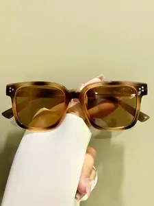 Square Glasses Simple Fashion Decorative Eyeglasses, Trendy Casual Metal Hinged Eyewear for Men and Women, Stylish Square Frames