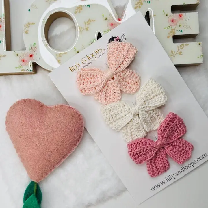 Crochet bows
