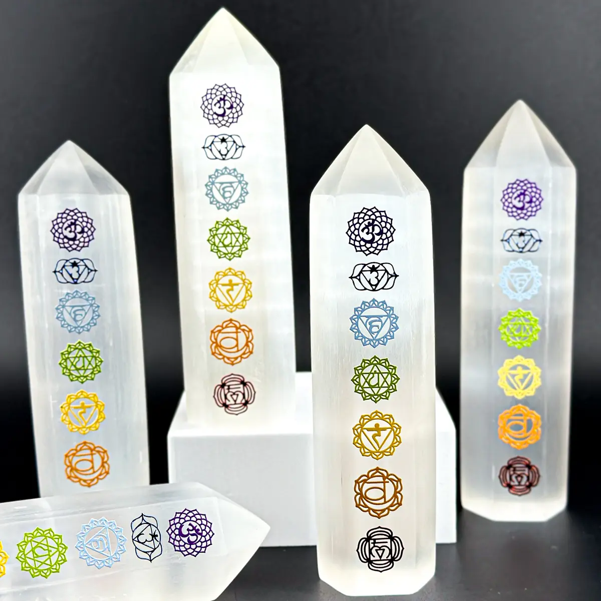 【Star Gate】1 count Selenite Chakra Tower - Hand-Etched Crystal with Seven Chakra Symbols for Meditation and Energy Healing