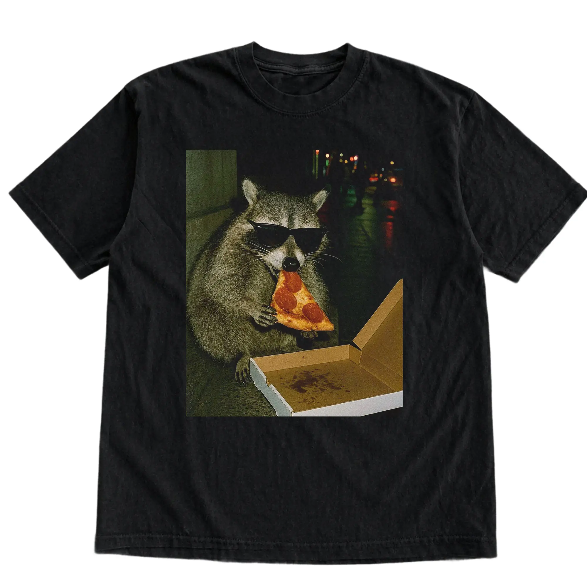 Funny Raccoon Eating Pizza Graphic Tee, Cool Animal Print T-shirt, Retro Streetwear, Vintage Style, Gift for Men, Gift for Women