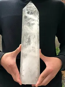 Crystal Obelisk, Natural Healing Crystal, Perfect for Relaxation, Home Decor, Ideal Gift for Holidays