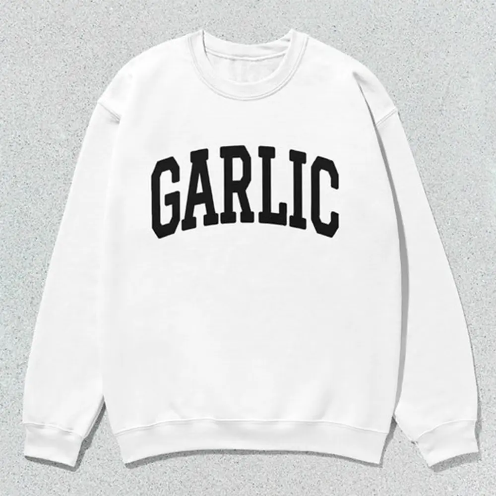 Garlic Sweatshirt – Funny Unisex Crewneck, Collegiate Style Foodie Gift, Trendy Cozy Sweater