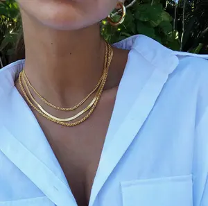 Gold-plated three-piece necklace, Cuban chain, snake chain and twist chain, necklace jewelry exquisite gift jewelry, holiday gifts for girls, daily accessories