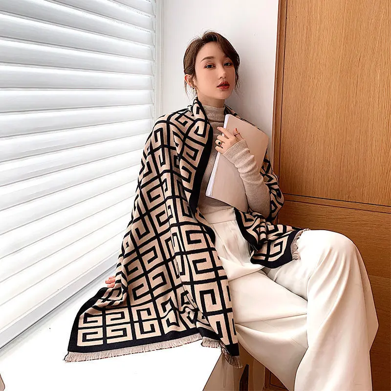 Classic British Cashmere Reversible Scarf for Women