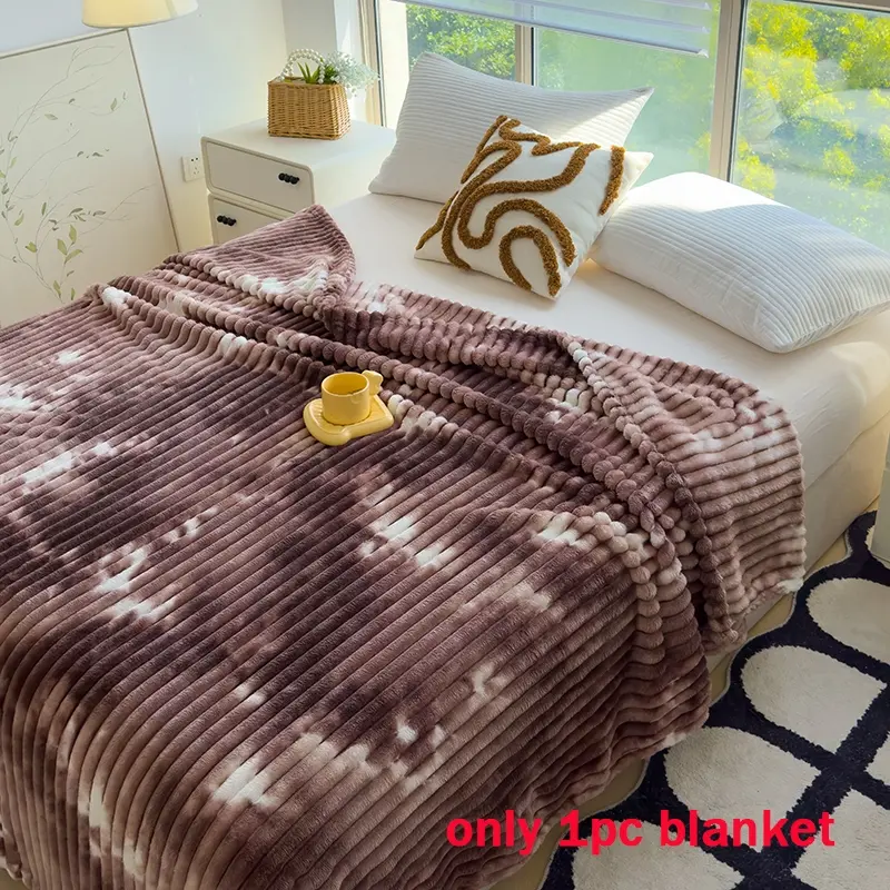 1pc Blanket, Warm Velour Flannel Tassel Throw, Gradient-dyed Weave Blanket, Soft and Skin-friendly for All Seasons, Multi-functional Blanket, Light Luxury European Style