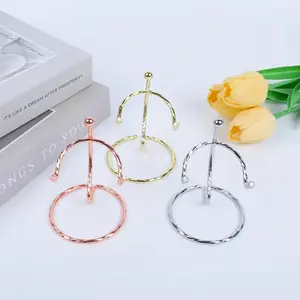 Elegant Metal Crystal Stand, Home Office Decor, Christmas Decoration, Holiday Gift, Bohemian Style, Durable Base, Stable Support