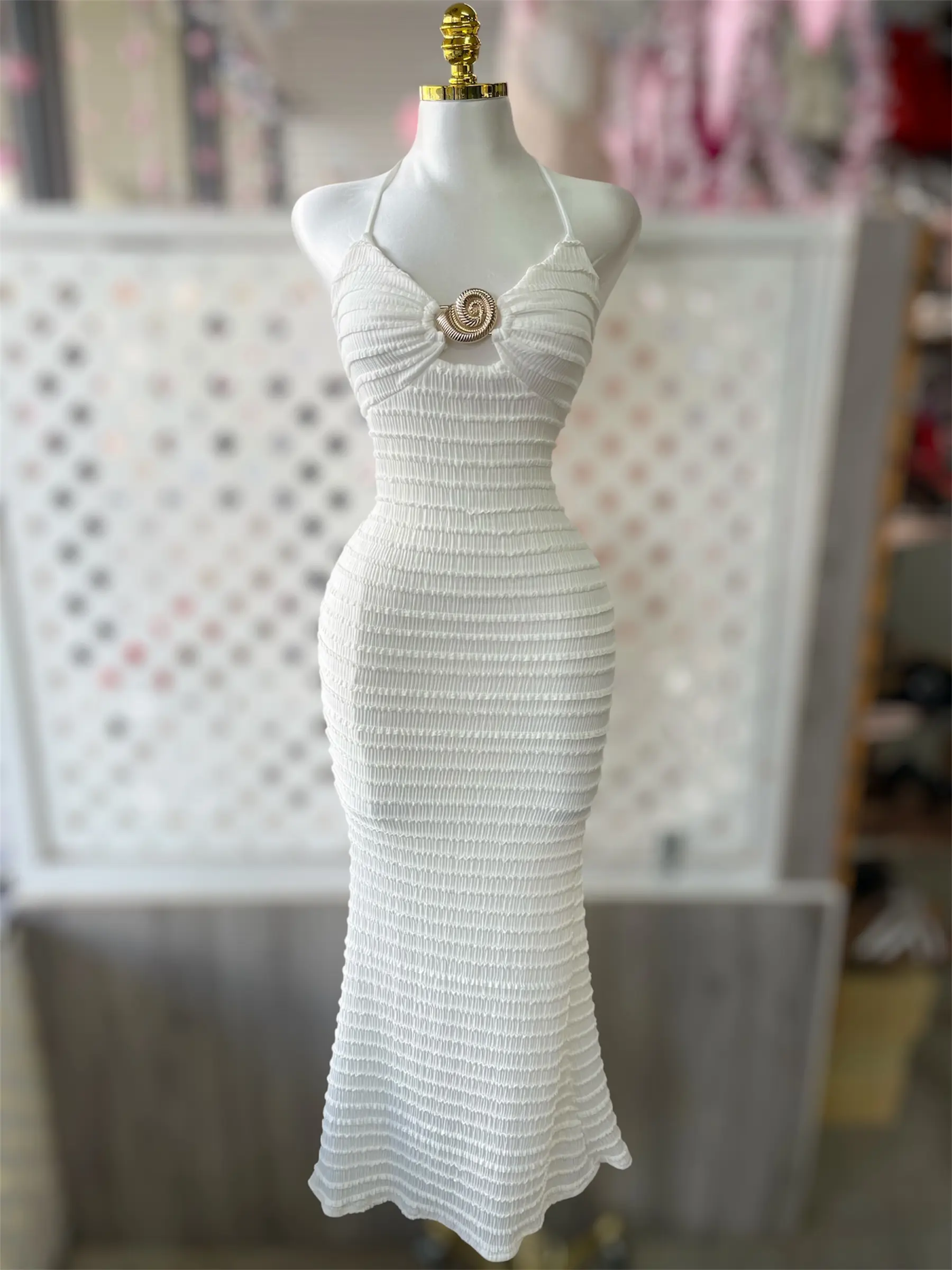Ariel Ivory Halter Neck Maxi Dress with Gold Shell Hardware - TikTok Shop Ariel Ivory Halter Neck Maxi Dress with Gold Shell Hardware - TikTok Shop