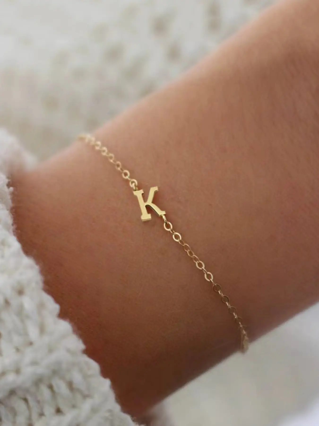 Elegant Letter Initial Bracelet for Women, Classic Stainless Steel Chain Design, Perfect Gift for Her, All-Season Accessory
