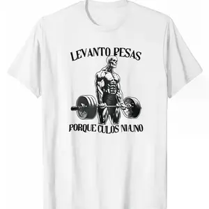 Men's Black T-Shirt with Levanto Pesas Porque Culos Ni Uno Graphic and Bodybuilder Lifting Barbell Design, Perfect for Gym, Workout, Fitness Enthusiasts