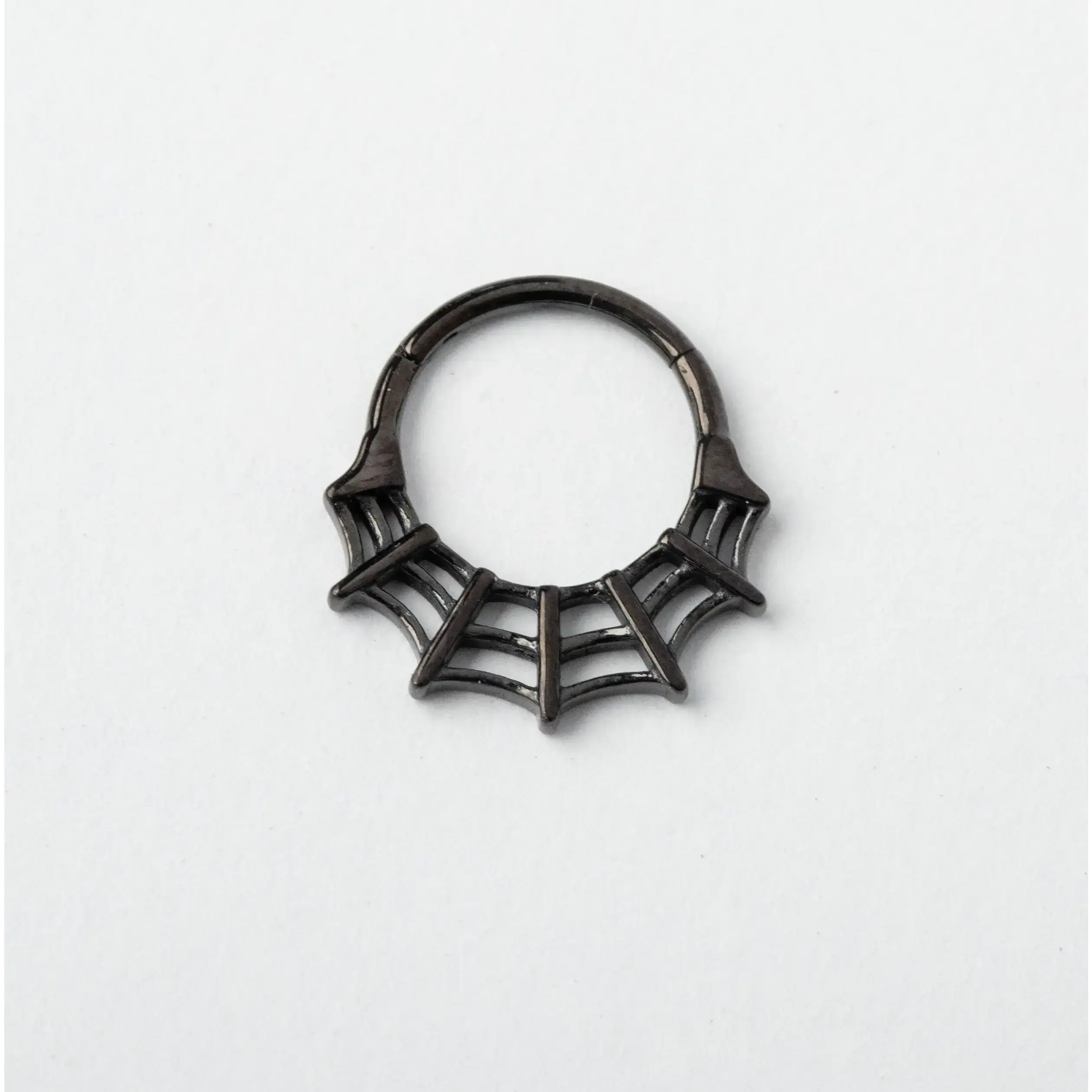 Spider Web Hinged Segment Ring - Stainless Steel Spider Web Hinged Segment Ring - Stainless Steel