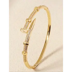 Elegant Clasp Nail Bracelet, Copper Micro Inlaid Zircon Design, Elegant Jewelry Bracelet, High-End Cuff Bracelet, Perfect Holiday Gift