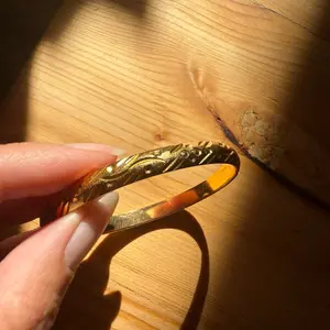 24K Gold Filled Etched Bangle - Women's Fashion Accessory