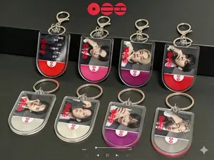 Boy Band Member Acrylic Keychain, K-Pop Vinyl Record Cassette Keychain, Red Purple Vinyl Keyring Keychain