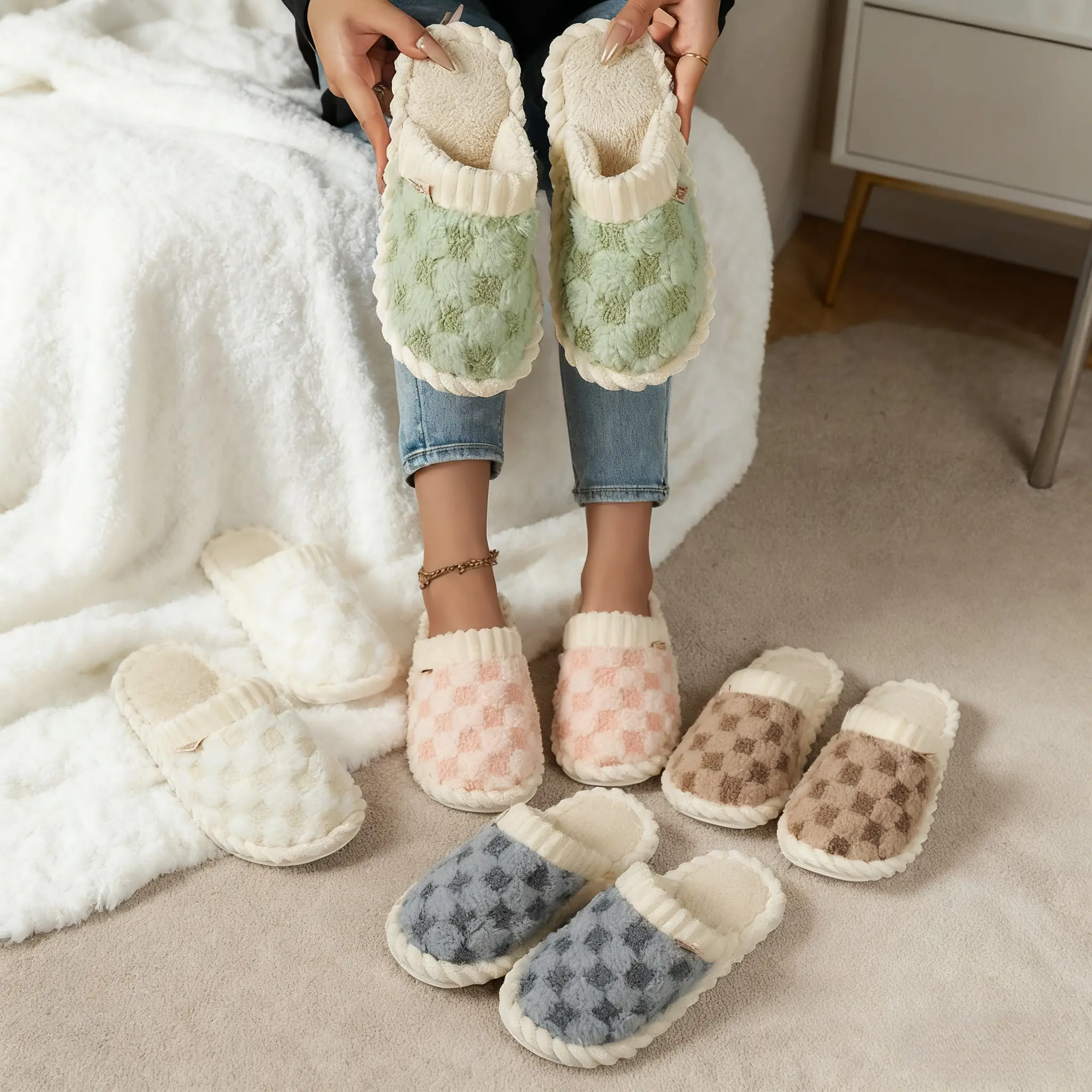 Cotton Slippers for Women Men Warm Slippers for Couples Home Plaid Pattern Indoor Outdoor Cute Fluffy Slide Walking Shoes Flipflop Non-Slip Winter House Slippers