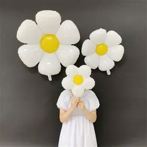 Daisy Balloons in Set of 5/10/20, Perfect for Birthday Party Decor, Style Floral Balloon Decoration