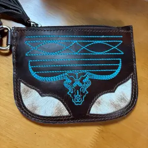 Leather pouch