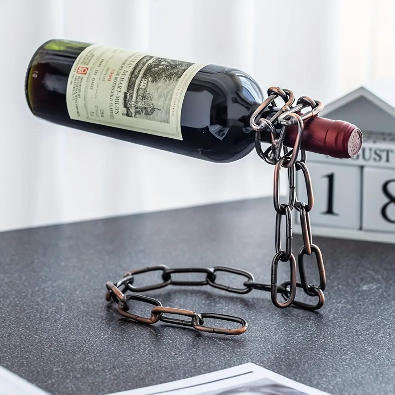 Iron Chain Wine Rack, 1 Count Creative Hanging Wine Bottle Holder, Modern Home Decor Accessories, Elegant Living Room Centerpiece Decoration