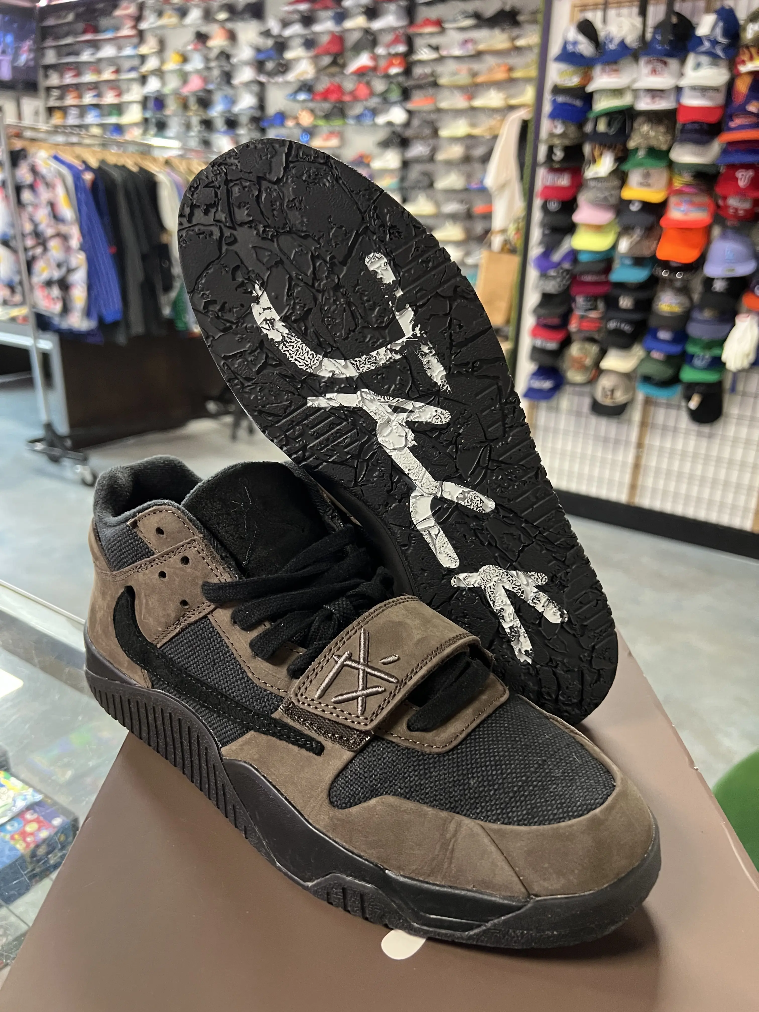 Jordan Jumpman Jack TR Travis Scoot Dark Mocha Preowned 11.5m/13w