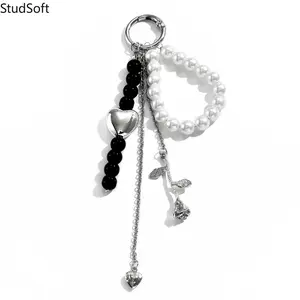 2026 New Pearl Heart Rose Keychain, Y2K Black & White Beaded Bag Charm, Vintage Romantic Accessory for Women & Girls