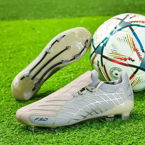Football Shoes for Men and Women, Youth Student Long Spike Design, Competition Training, Comfortable, Strong Grip, Sporty Style, Sports Football Shoes, Football Boots, Soccer Shoes, Football Cleats